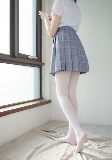 善良的朋友的妻子在线中字